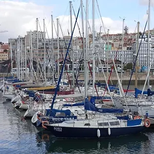  Bateau-hôtel Cosy Boat