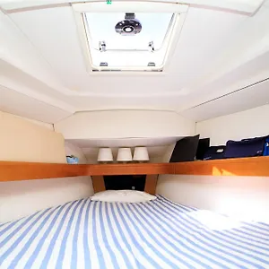  Bateau-hôtel Salis - Jeanneau 39i